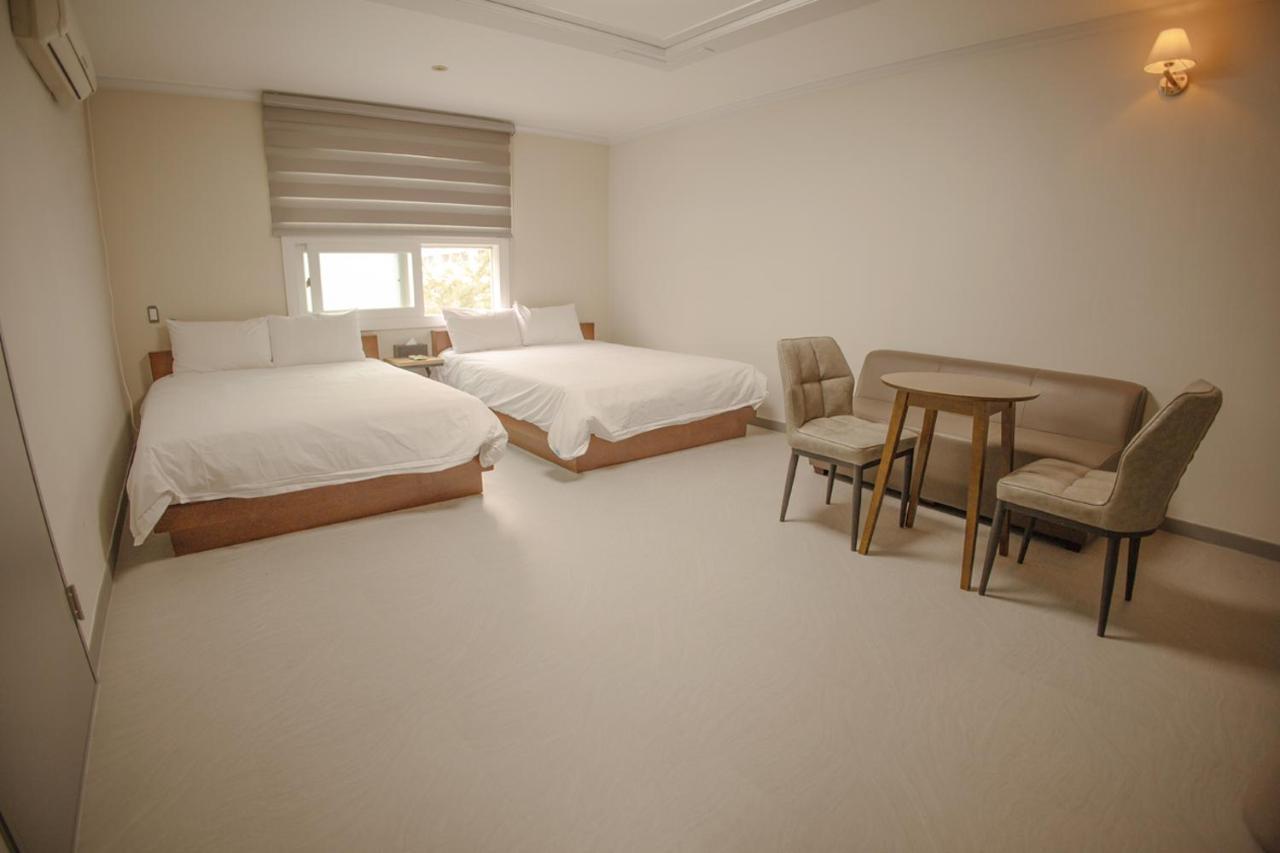 Trevi Hotel Čedžu Exteriér fotografie