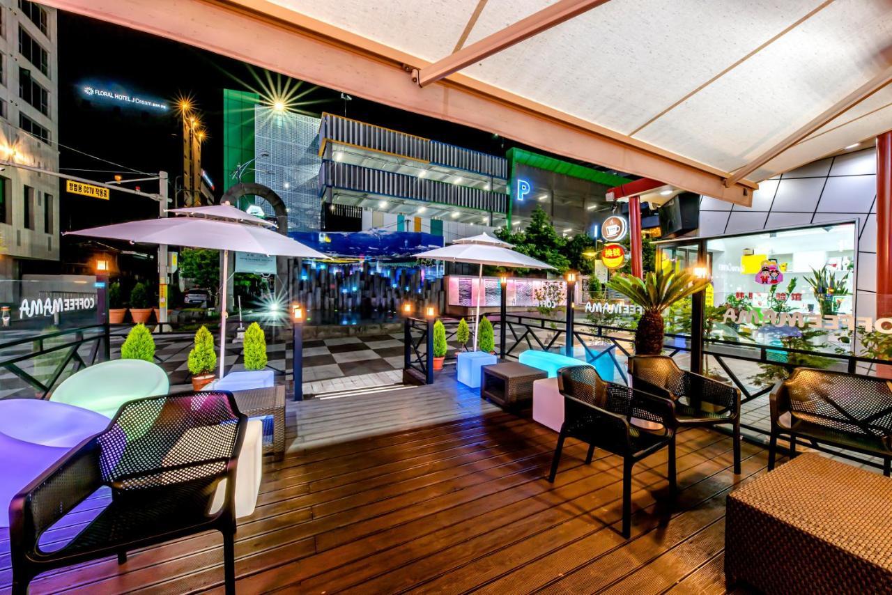 Trevi Hotel Čedžu Exteriér fotografie