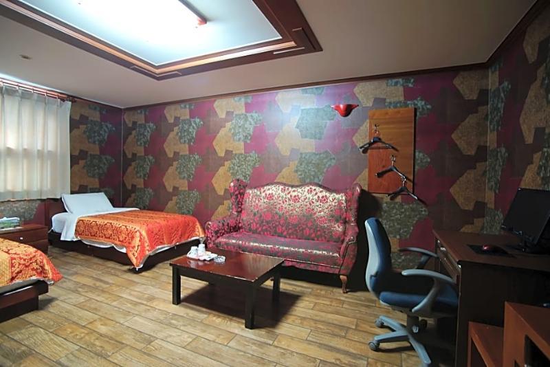 Trevi Hotel Čedžu Exteriér fotografie